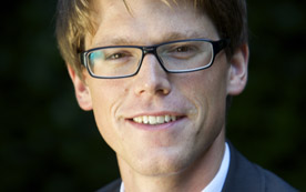Manuel Kripp, E-Voting-Experte: ''Onlinewahl mit großen Vorteilen gerade bei großen Distanzen innerhalb eines Landes und bei Einbindung von im Ausland lebenden Staatsbürgern.''